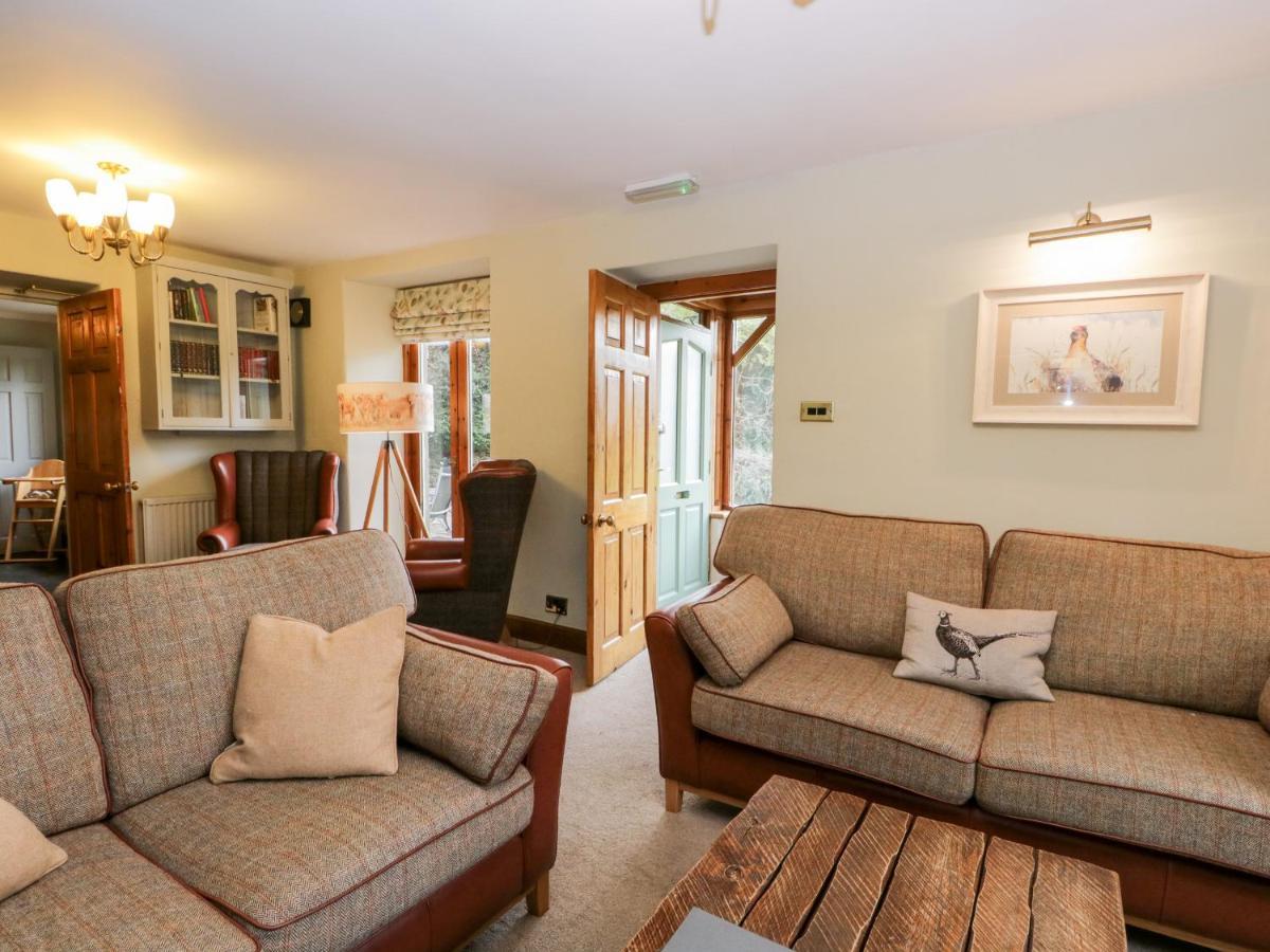 Scandale Bridge Cottage Ембълсайд Екстериор снимка
